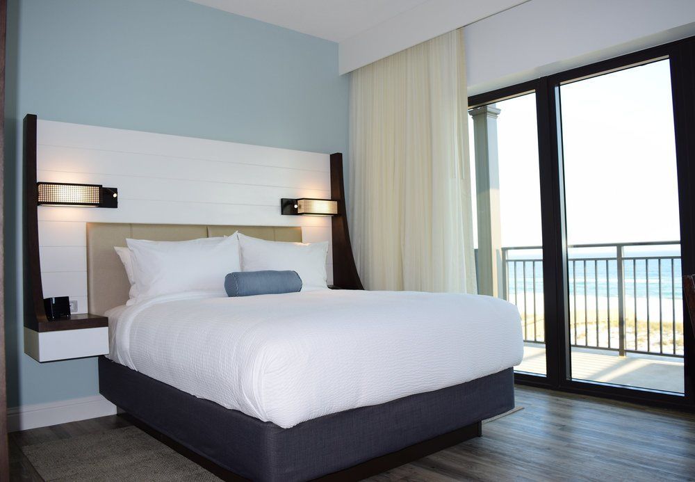 Springhill By Marriott 4* Navarre